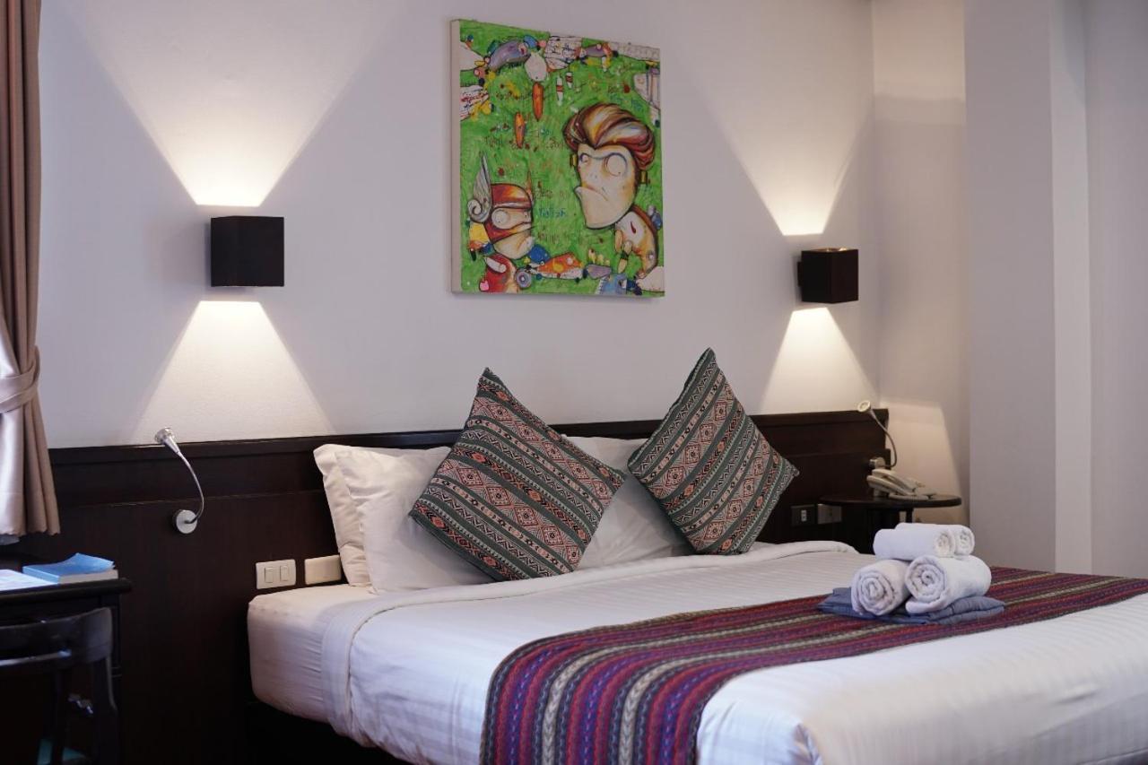 Baan Huenphen Boutique Hotel Chiang Mai Habitación foto