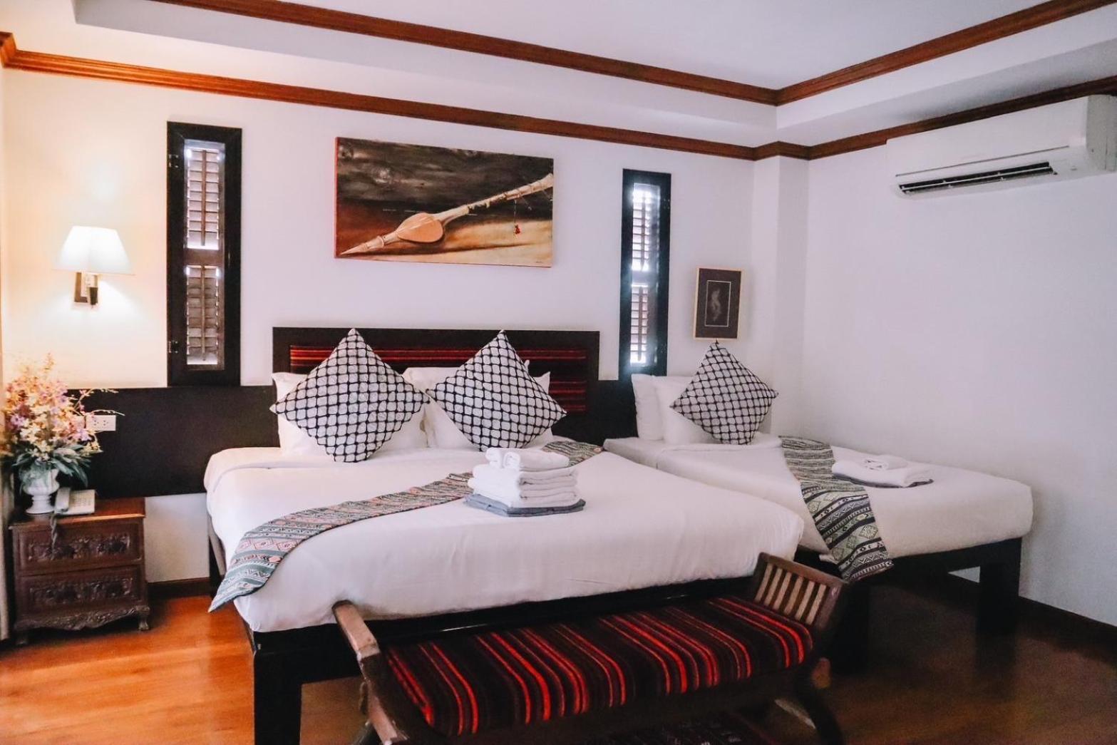 Baan Huenphen Boutique Hotel Chiang Mai Habitación foto
